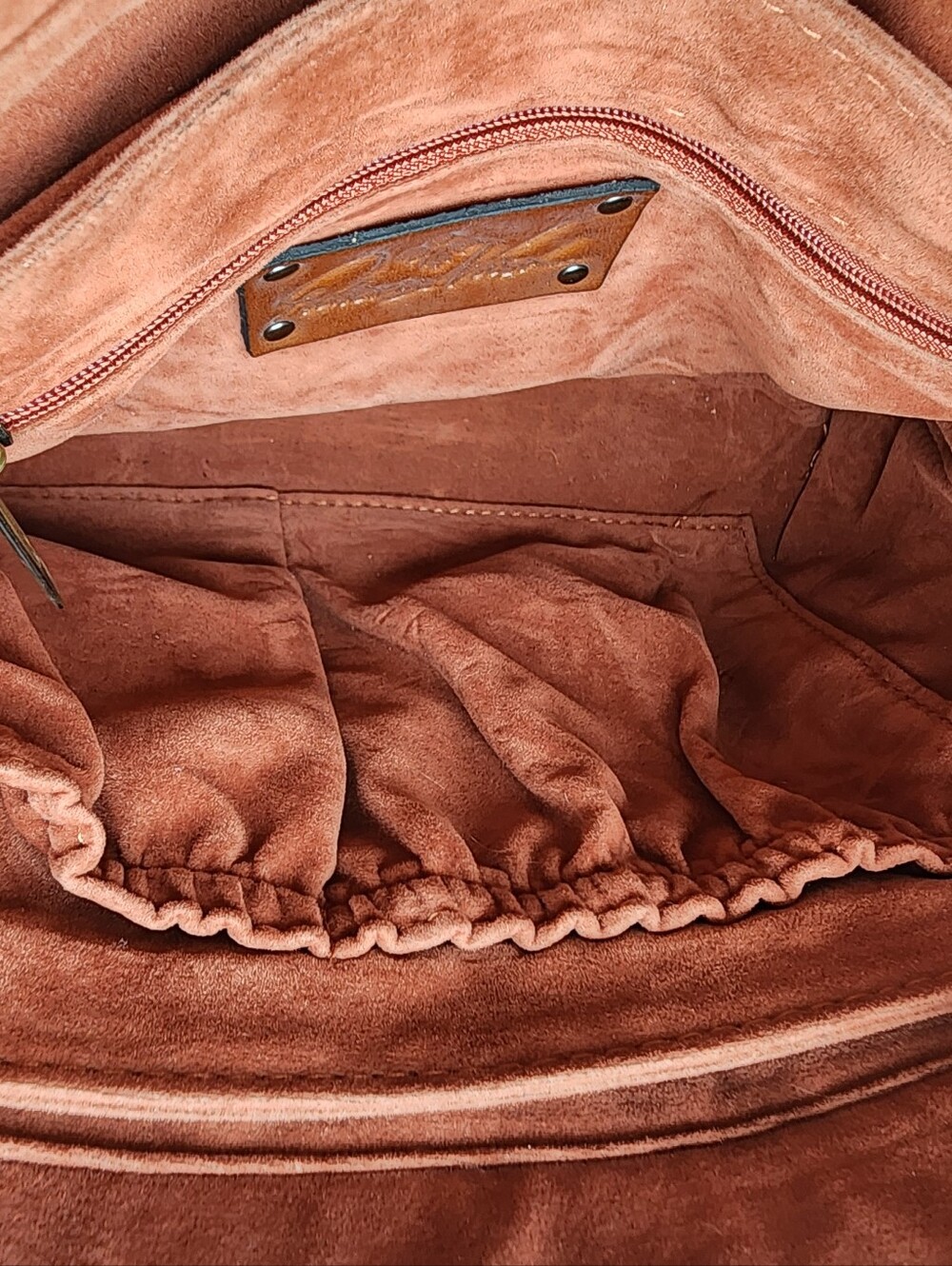 ✨️NWT✨️ Patricia Nash Limited Edition Sophie Etched Rose Bag, $249 MSRP - Picture 7 of 10
